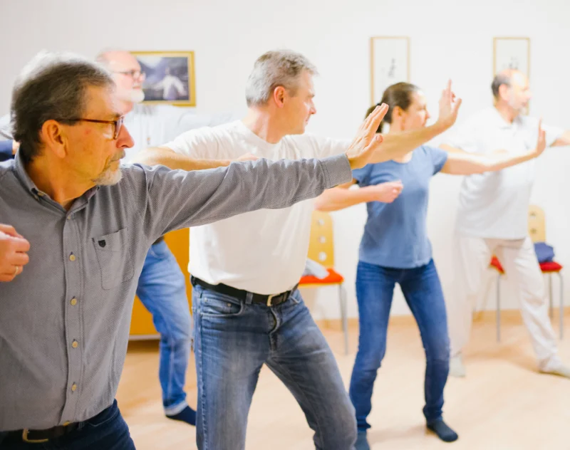 Ba Duan Jin training in Petersaurach