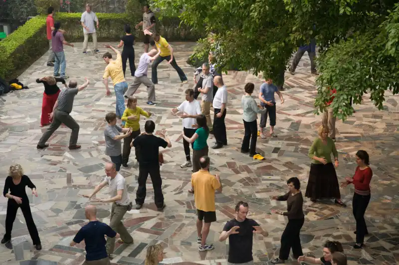 Chi Kung Training with Master Lam in Jǐnghóng, Xishuangbanna, Yunnan